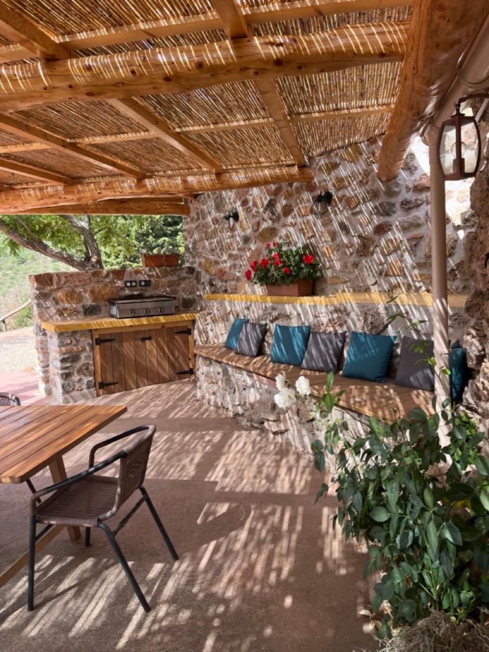 Chambres D'Hotes Gite Saint Roch Tuchan Екстериор снимка